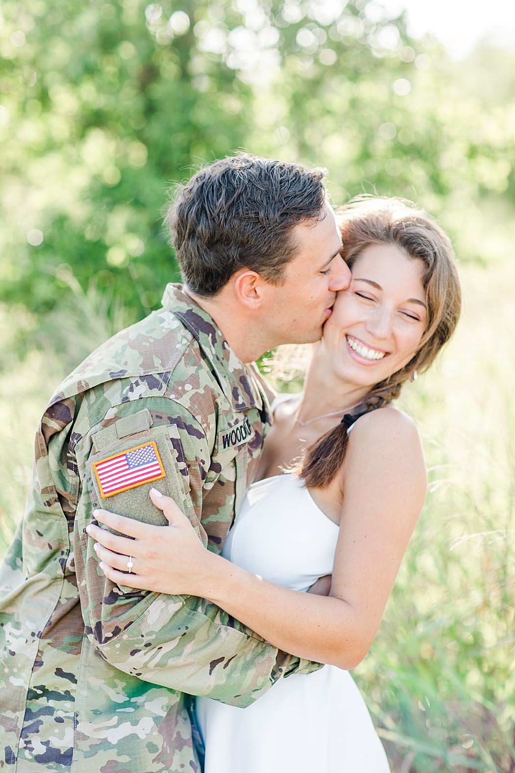 Army Engagement Session at Cibolo nature Center in Boerne by Allison Jeffers Photography 0045