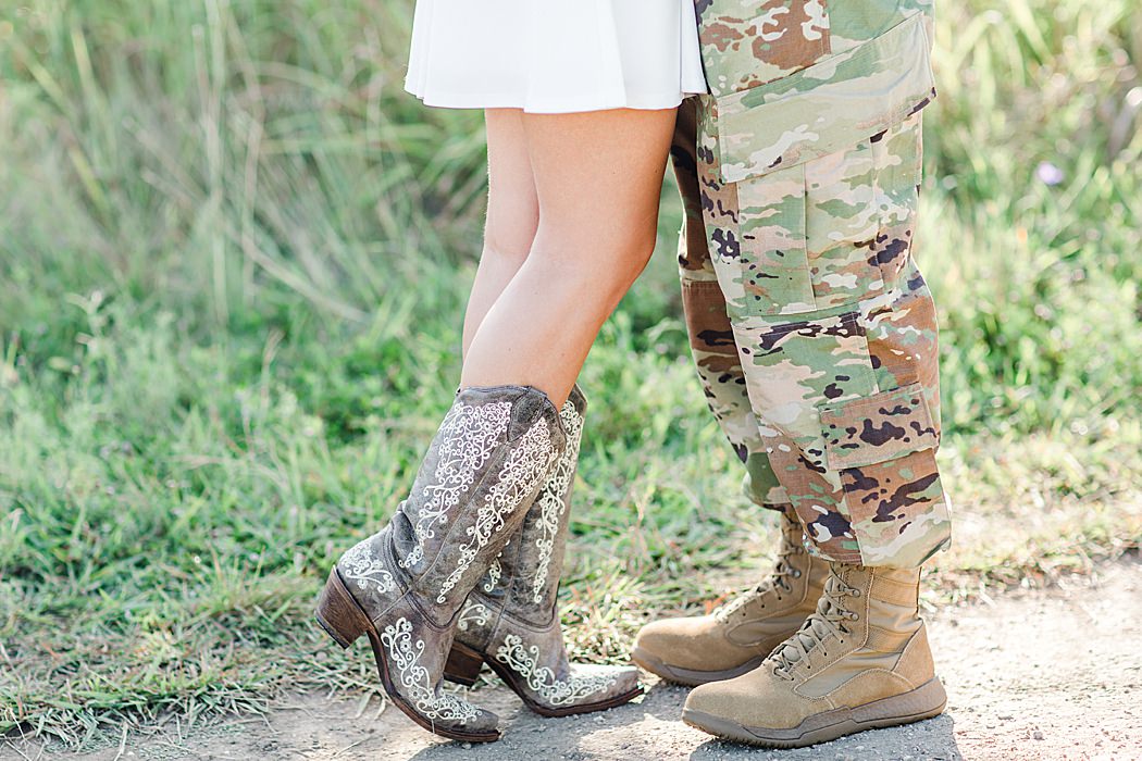 Army Engagement Session at Cibolo nature Center in Boerne by Allison Jeffers Photography 0047