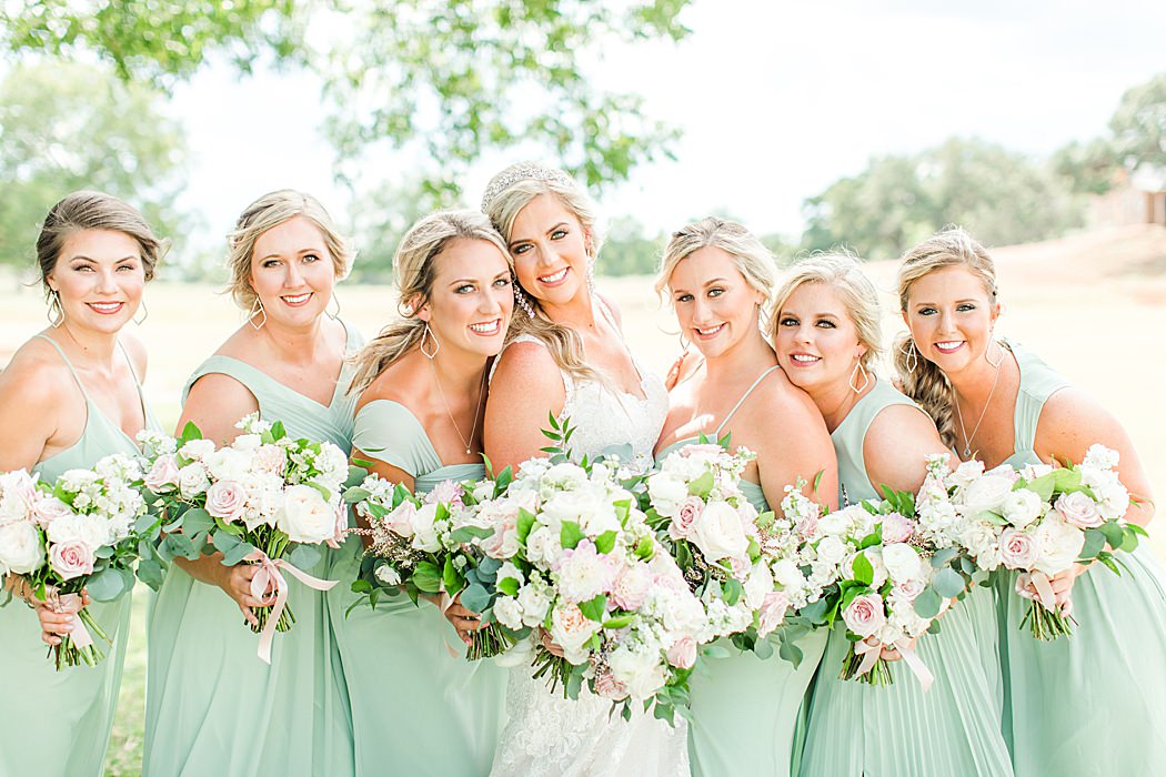 Summer Wedding at The Lodge at Country Inn Cottages in Fredericksburg Texas by Allison Jeffers Photography 0029