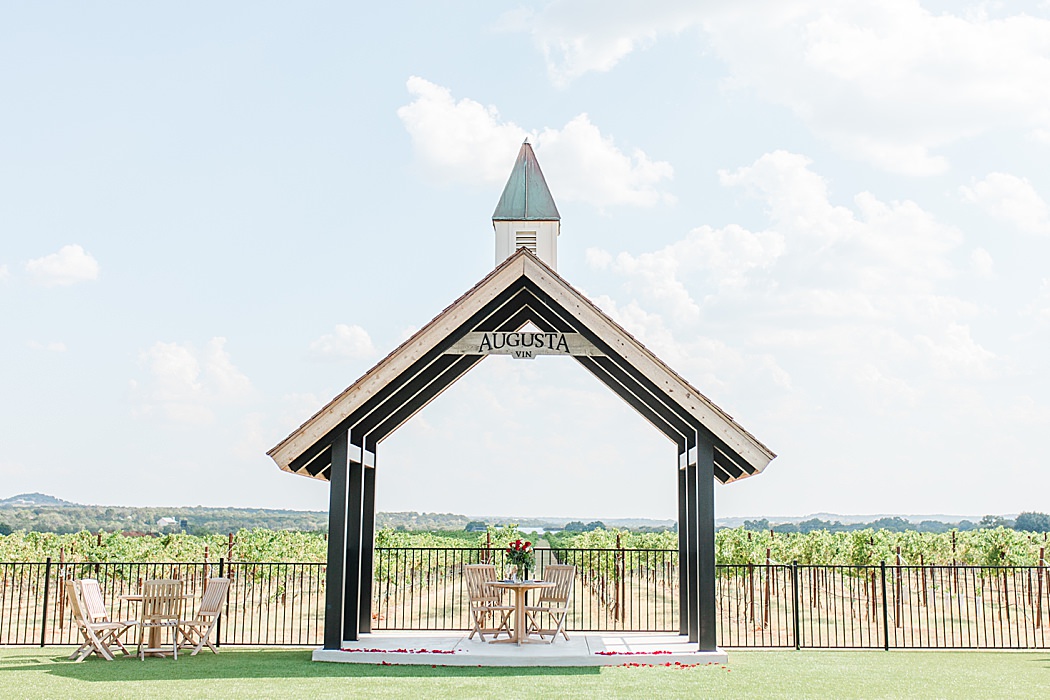 Surprise proposal at Augusta Vin vineyard in Fredericksburg Texas by Allison Jeffers Photography 0001