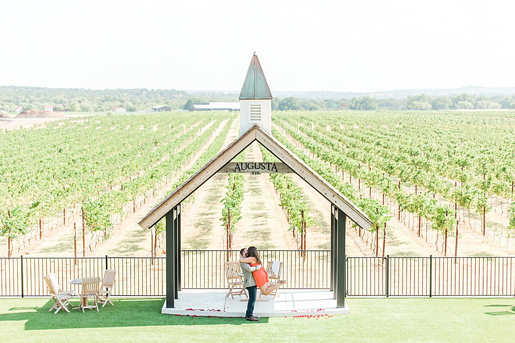 Surprise proposal at Augusta Vin vineyard in Fredericksburg Texas by Allison Jeffers Photography 0027