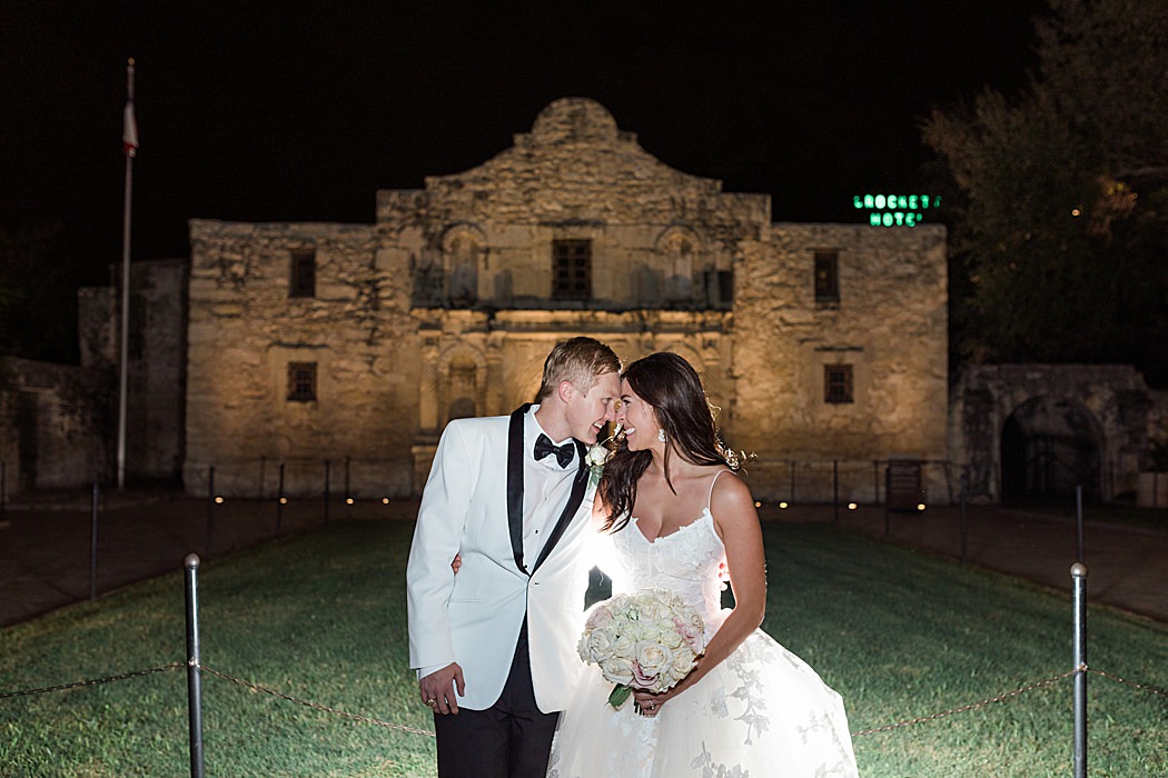 The St Anthony Hotel Wedding Reception San Antonio first Presbyterian Church Ceremony by Allison Jeffers Photography 0130