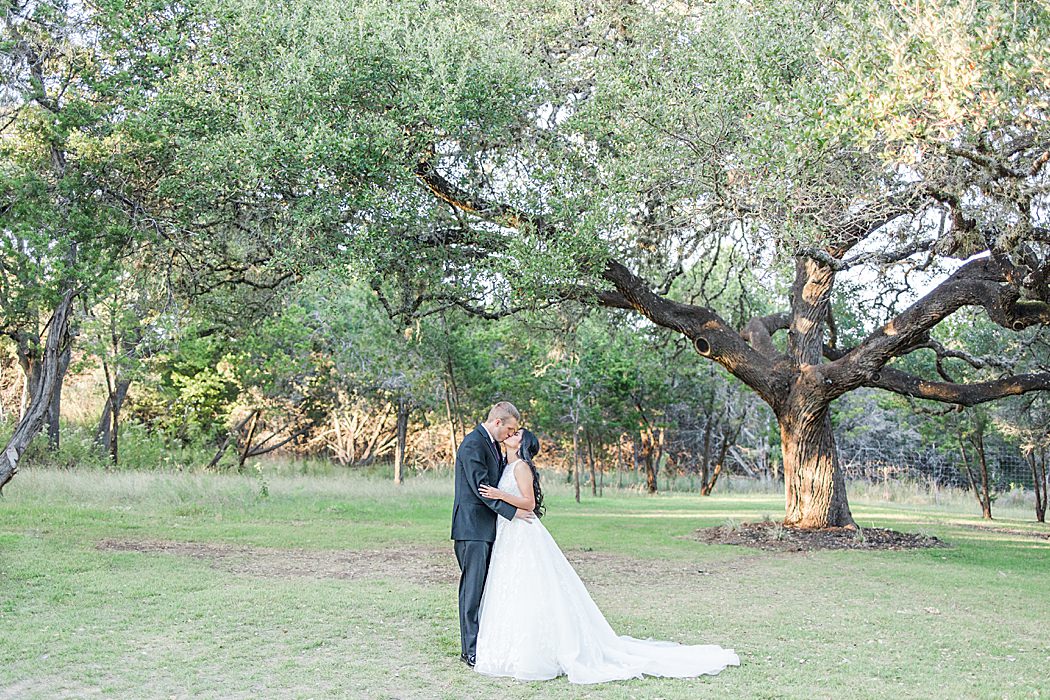 The Ivory Oak Wedding Photos A Fall real wedding by Allison Jeffers Photography 0092