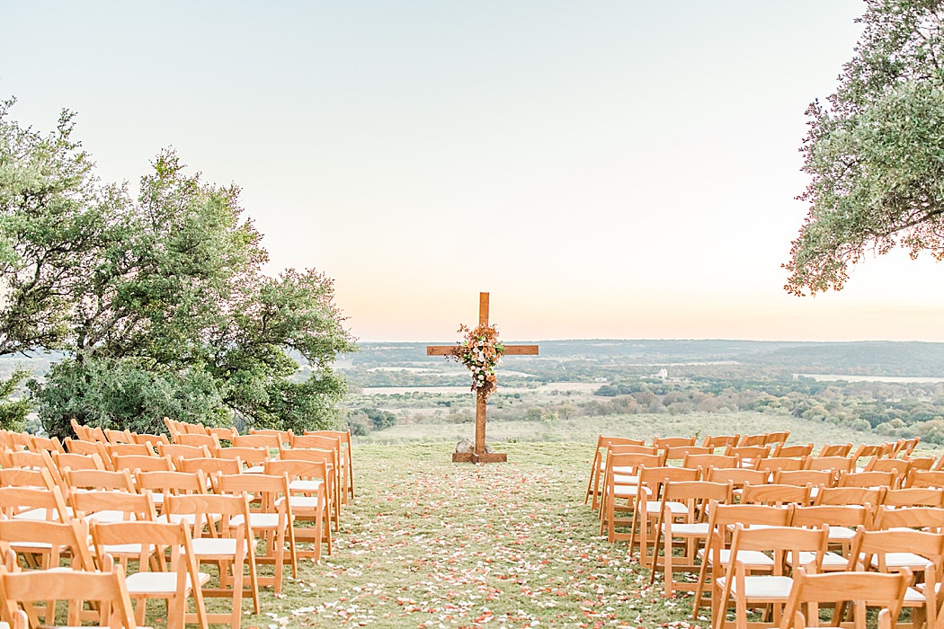A Grey and Peach Fall Wedding at Contigo Ranch in Fredericksburg Texas by Allison Jeffers Photography 00028