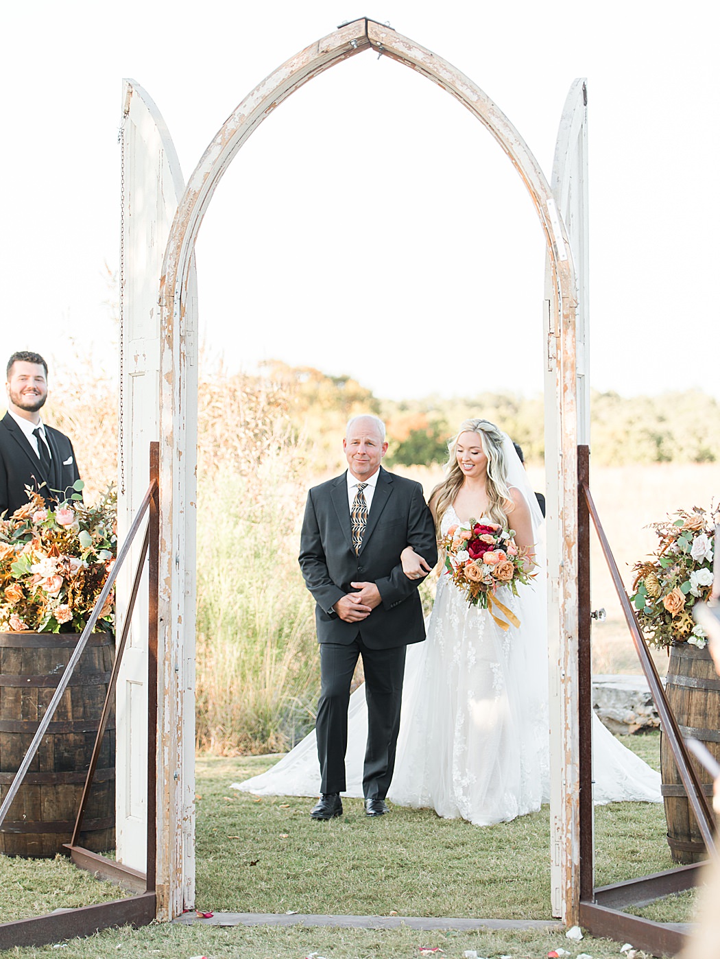 A Grey and Peach Fall Wedding at Contigo Ranch in Fredericksburg Texas by Allison Jeffers Photography 00029