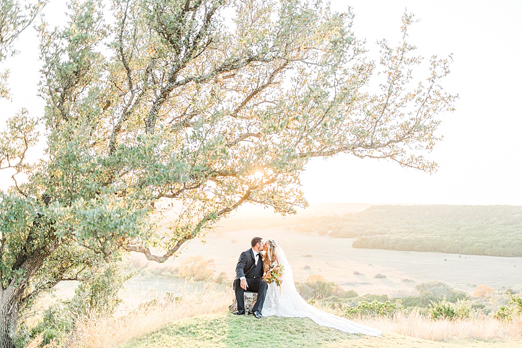 A Grey and Peach Fall Wedding at Contigo Ranch in Fredericksburg Texas by Allison Jeffers Photography 00042