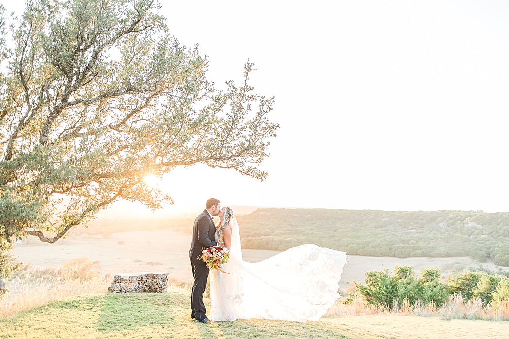 A Grey and Peach Fall Wedding at Contigo Ranch in Fredericksburg Texas by Allison Jeffers Photography 00046