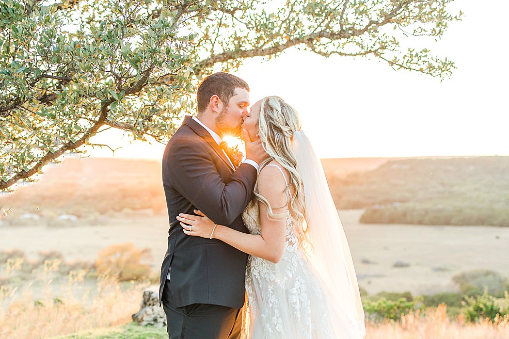 A Grey and Peach Fall Wedding at Contigo Ranch in Fredericksburg Texas by Allison Jeffers Photography 00045