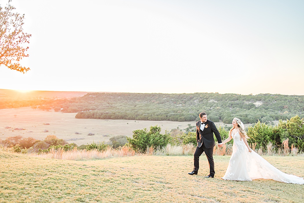 A Grey and Peach Fall Wedding at Contigo Ranch in Fredericksburg Texas by Allison Jeffers Photography 00051