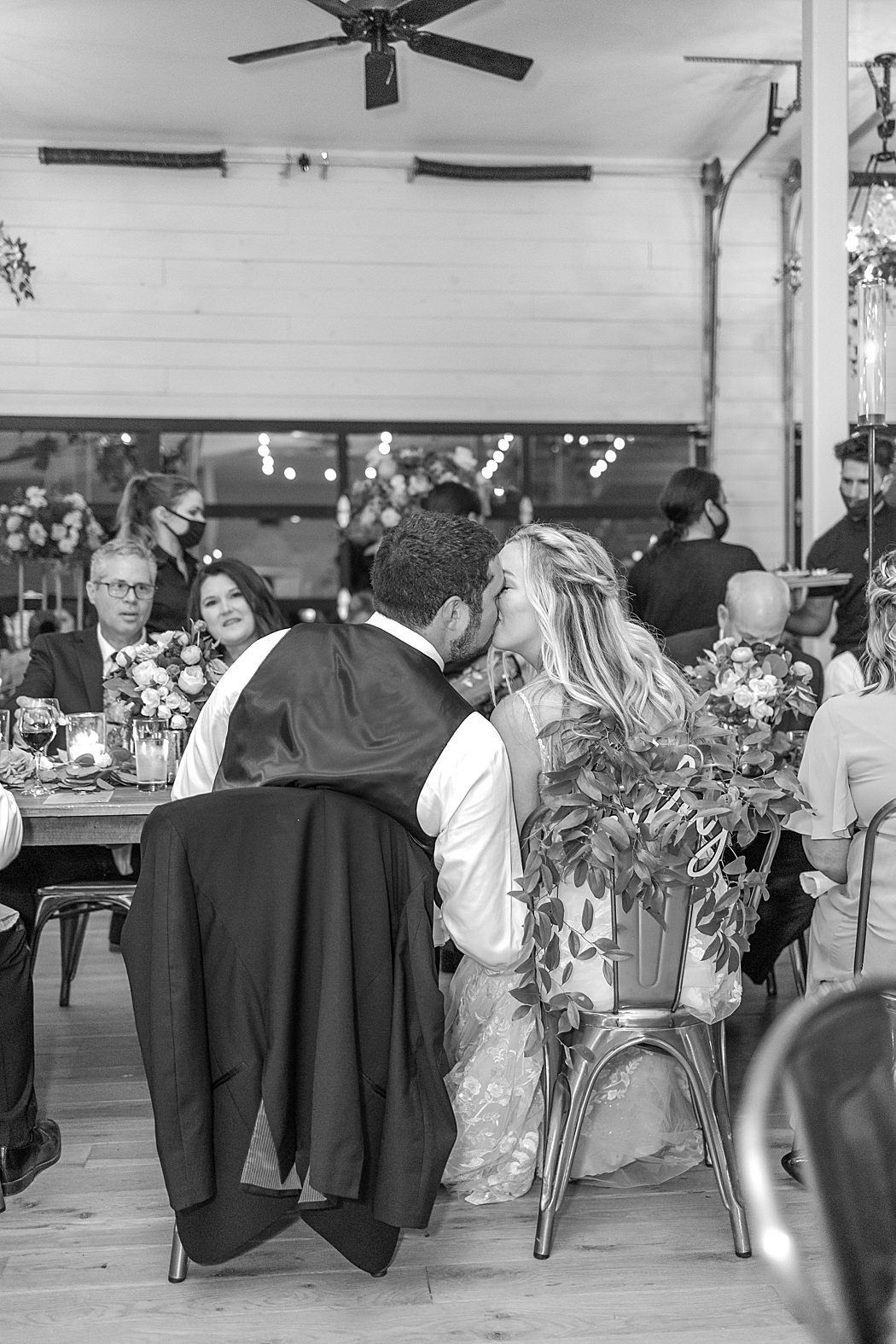 A Grey and Peach Fall Wedding at Contigo Ranch in Fredericksburg Texas by Allison Jeffers Photography 00067