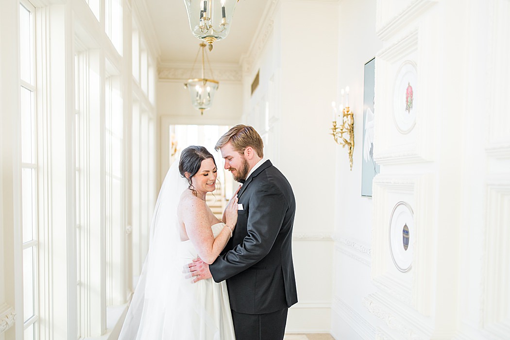 The Olana Venue Winter Wedding Photos By Dallas Wedding Photographer Allison Jeffers Photography 0077