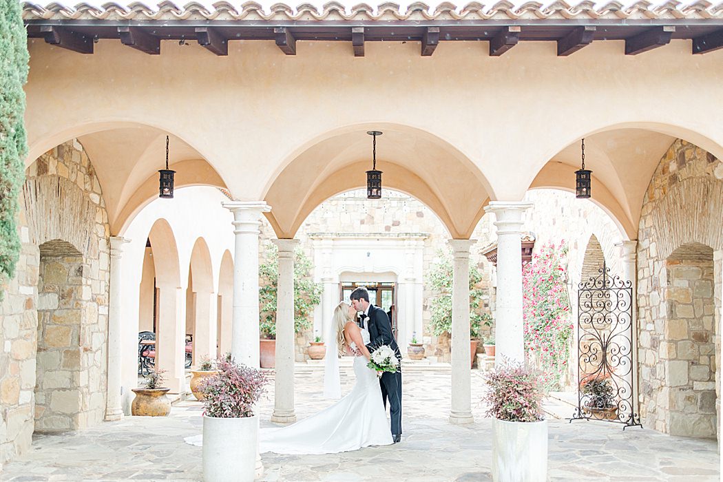 A Horseshoe Bay Wedding at Escondido Golf and Lake Club by Allison Jeffers Photography 0021