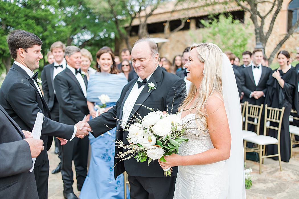 A Horseshoe Bay Wedding at Escondido Golf and Lake Club by Allison Jeffers Photography 0041
