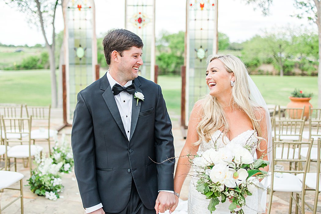 A Horseshoe Bay Wedding at Escondido Golf and Lake Club by Allison Jeffers Photography 0074