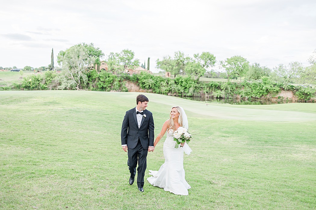 A Horseshoe Bay Wedding at Escondido Golf and Lake Club by Allison Jeffers Photography 0077