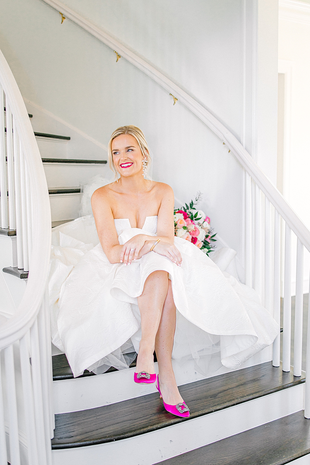 Woodbine Mansion wedding bridal photos by Allison Jeffers Photography in Round Rock Texas 0031
