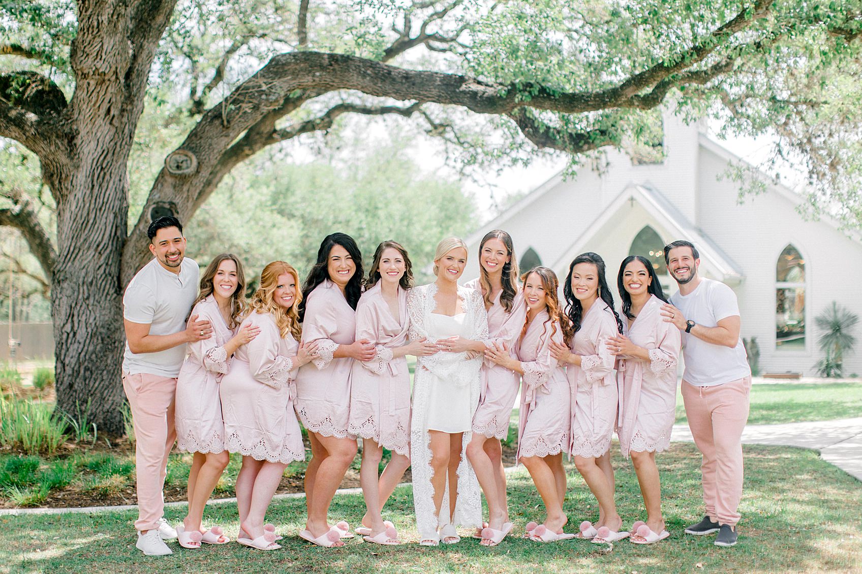Pink Floral Spring Wedding at The Chandelier of Gruene By Allison Jeffers Wedding Photography 0005