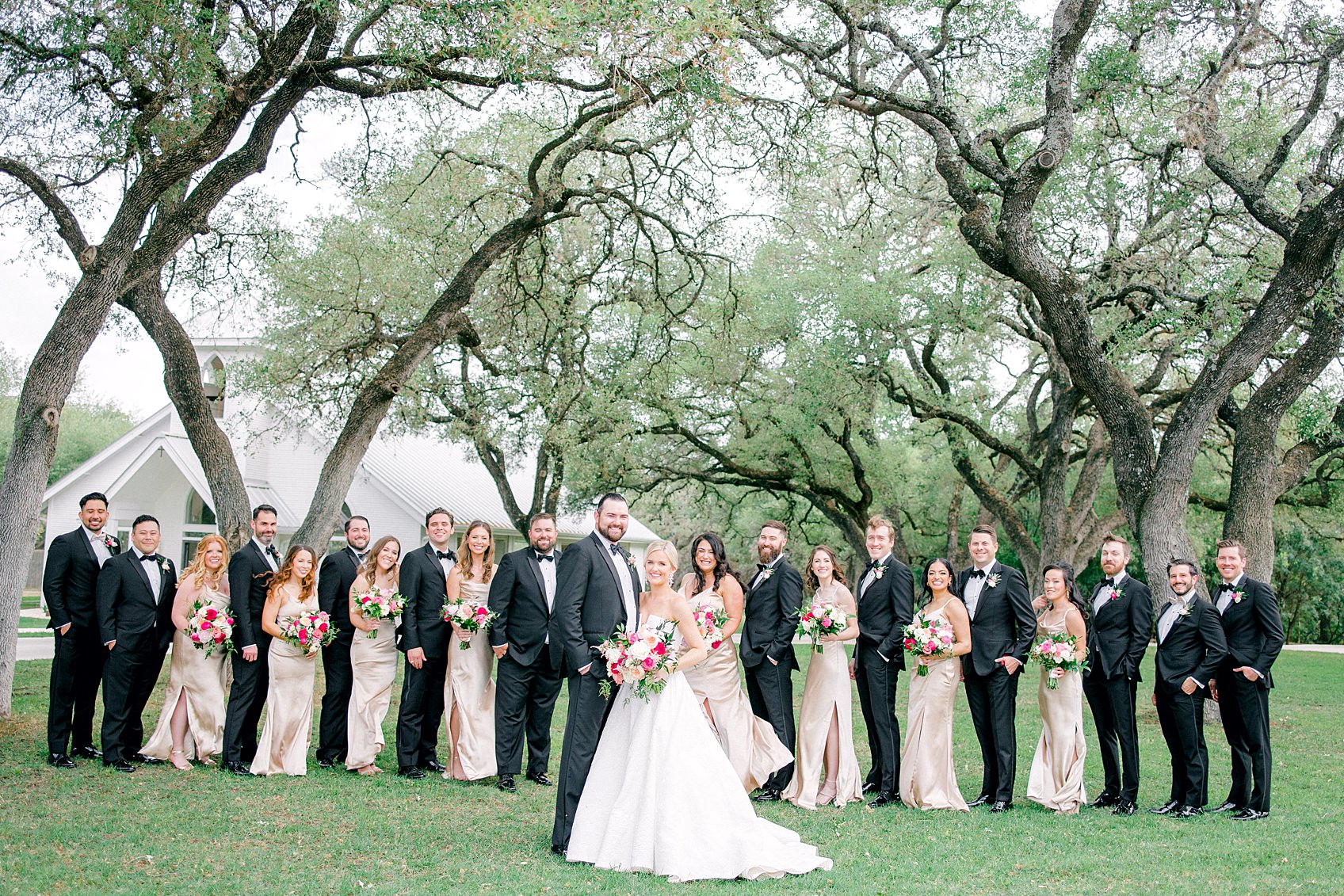 Pink Floral Spring Wedding at The Chandelier of Gruene By Allison Jeffers Wedding Photography 0066 1