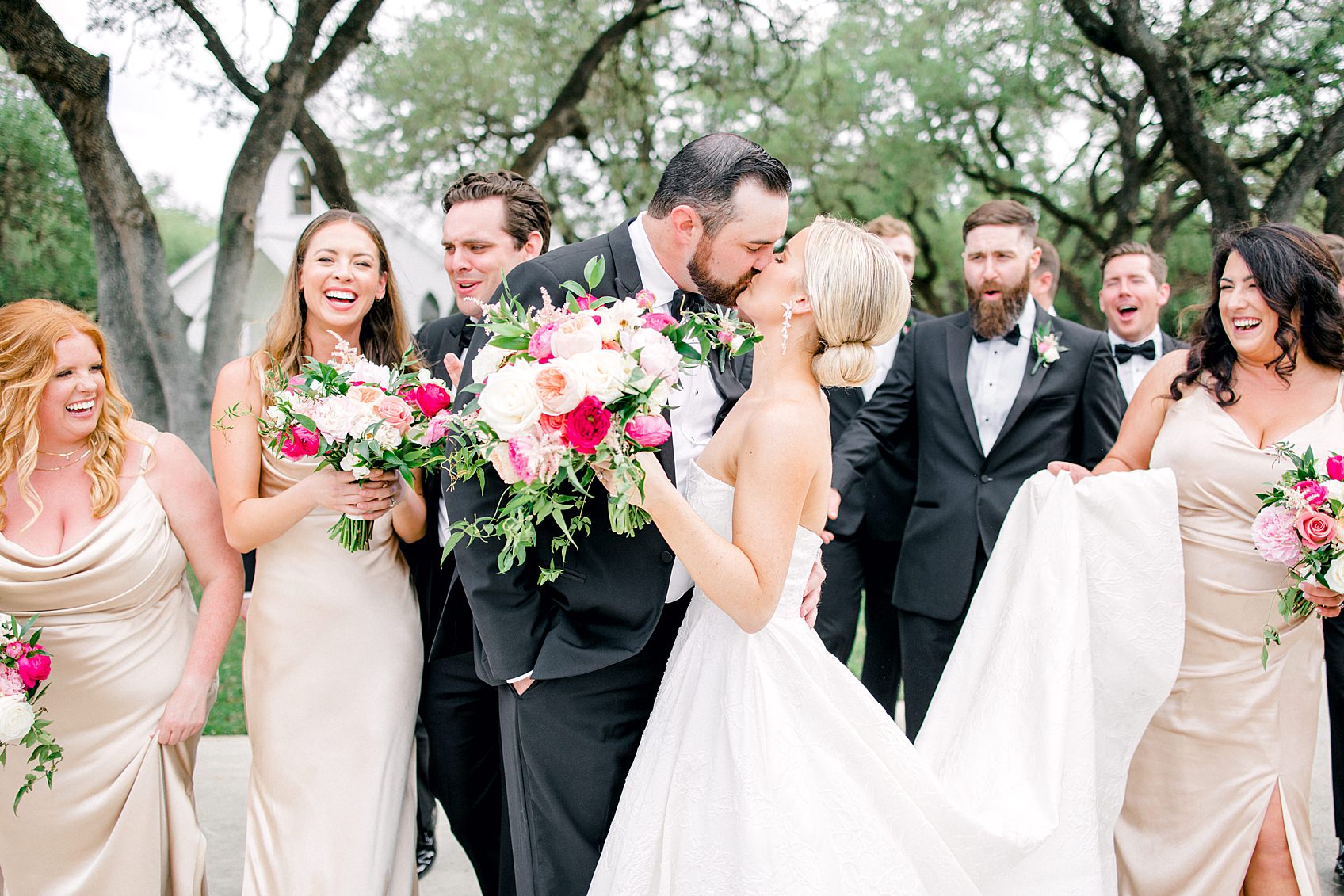 Pink Floral Spring Wedding at The Chandelier of Gruene By Allison Jeffers Wedding Photography 0070 1