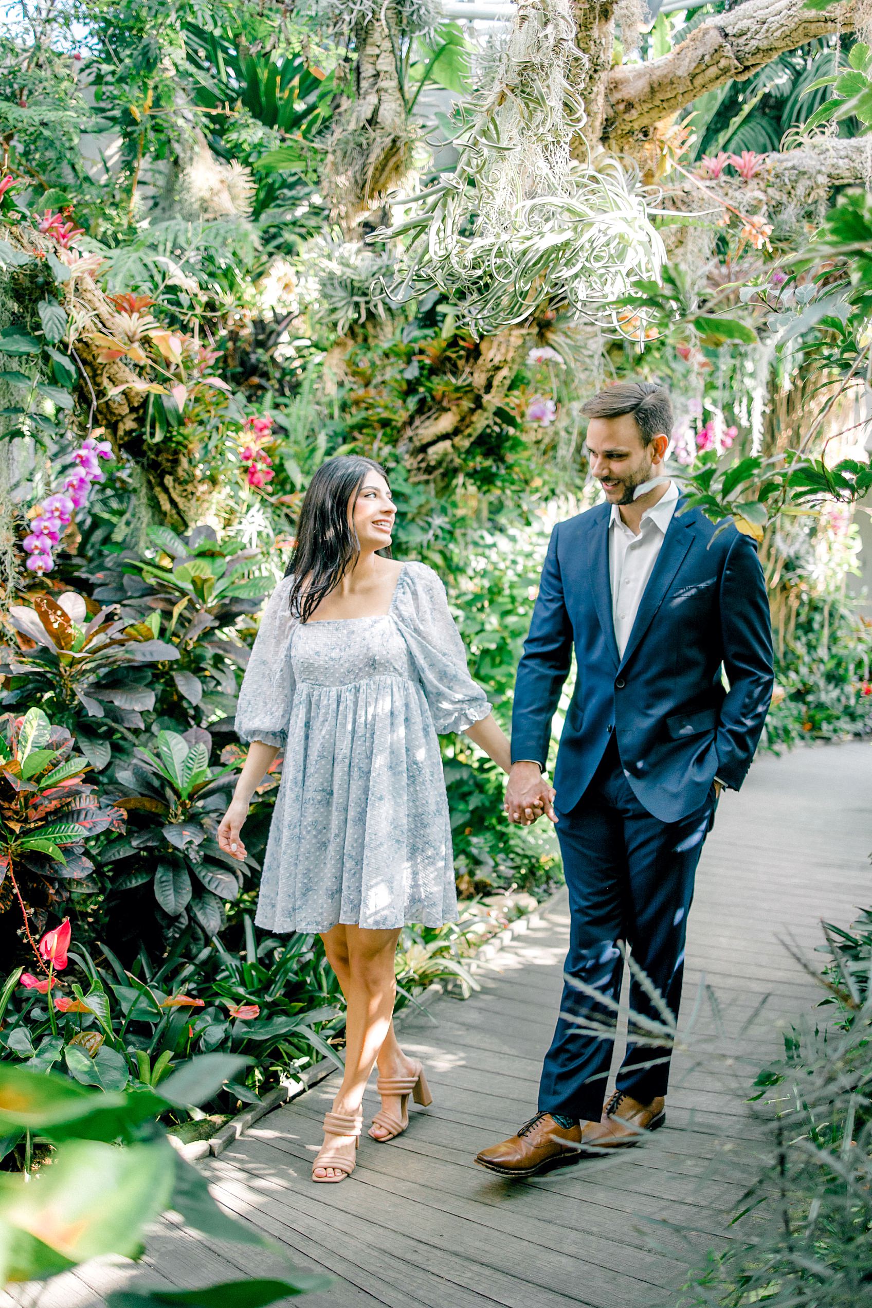 San Antonio Botanical Gardens Engagement Photos by Allison Jeffers Wedding Photography 0027