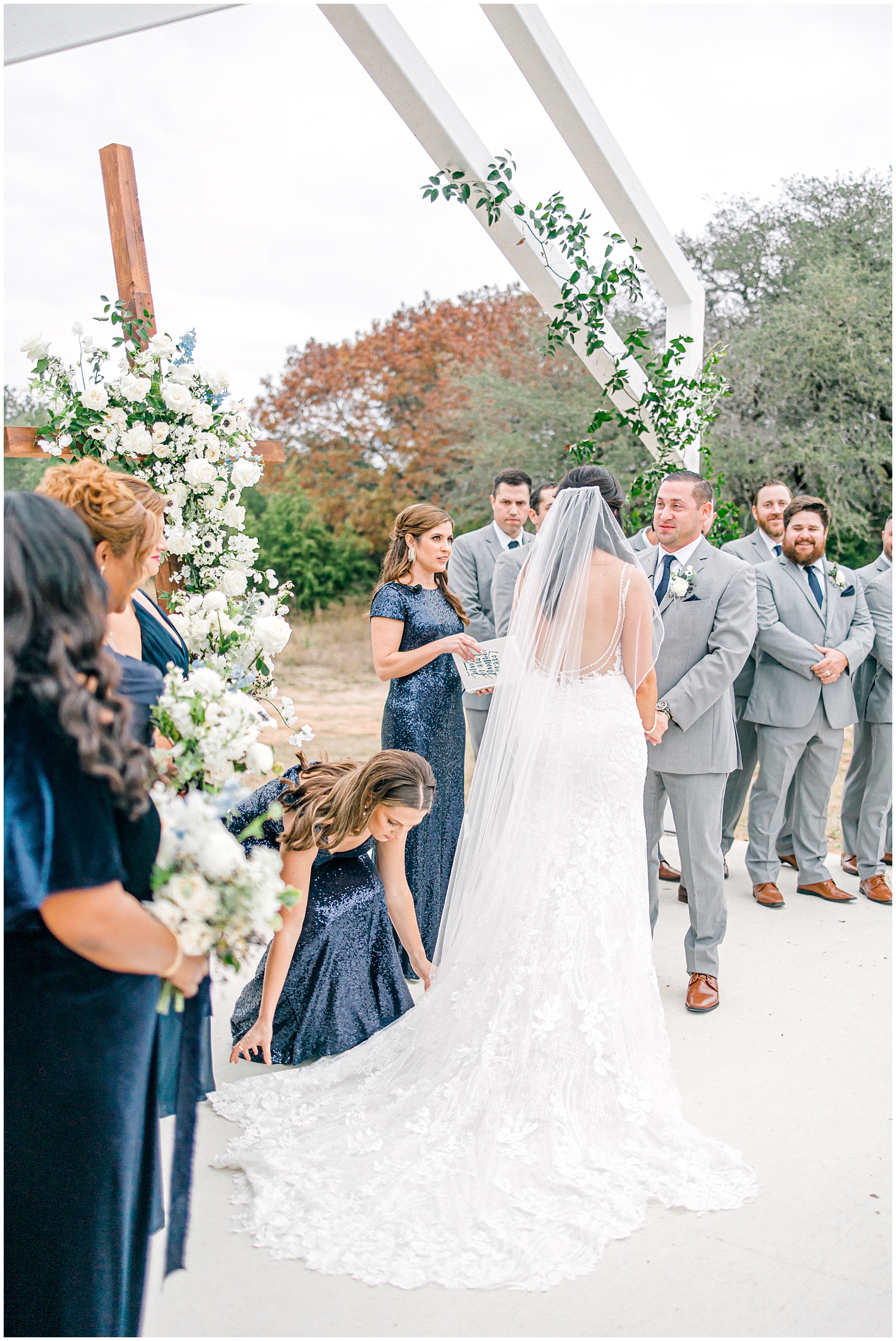 Swallows Eve wedding in Fredericksburg Texas by Allison Jeffers Photography 0030