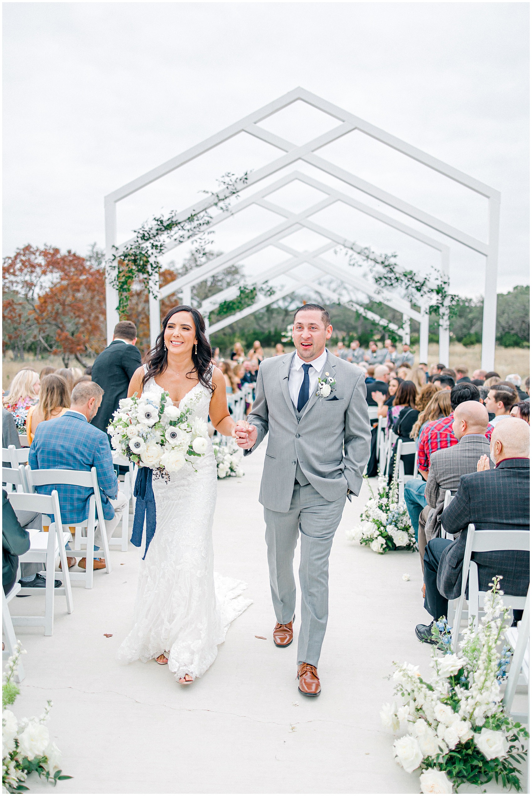 Swallows Eve wedding in Fredericksburg Texas by Allison Jeffers Photography 0040