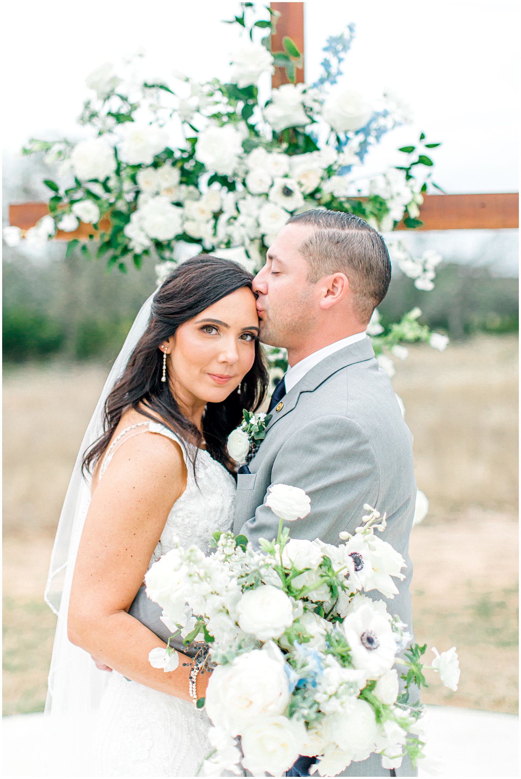 Swallows Eve wedding in Fredericksburg Texas by Allison Jeffers Photography 0075