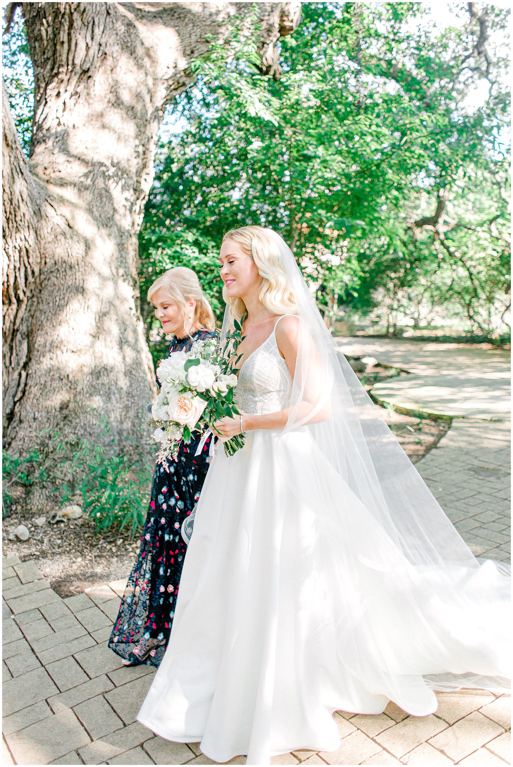 camp lucy wedding by Allison Jeffers Photography 0039 1