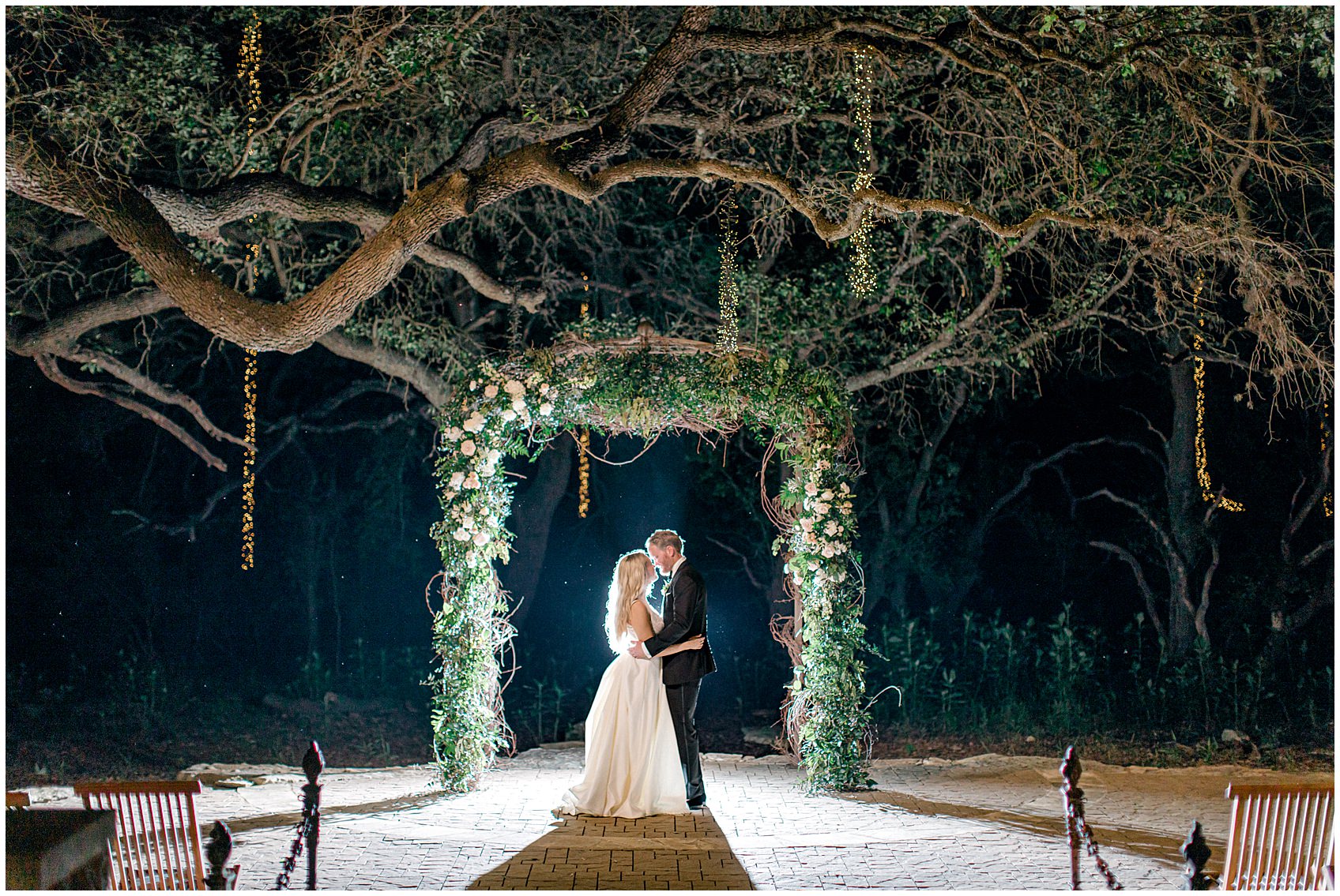 camp lucy wedding sacred oaks venue by Allison Jeffers Photography 0124