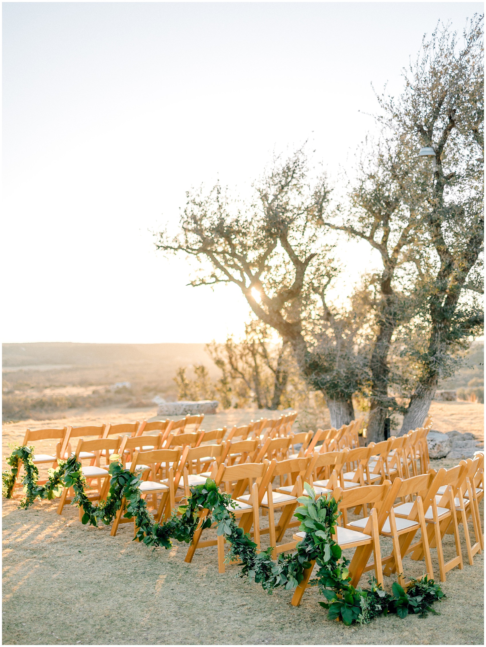 contigo ranch wedding in Fredericksburg Texas by Allison Jeffers Photography 0030