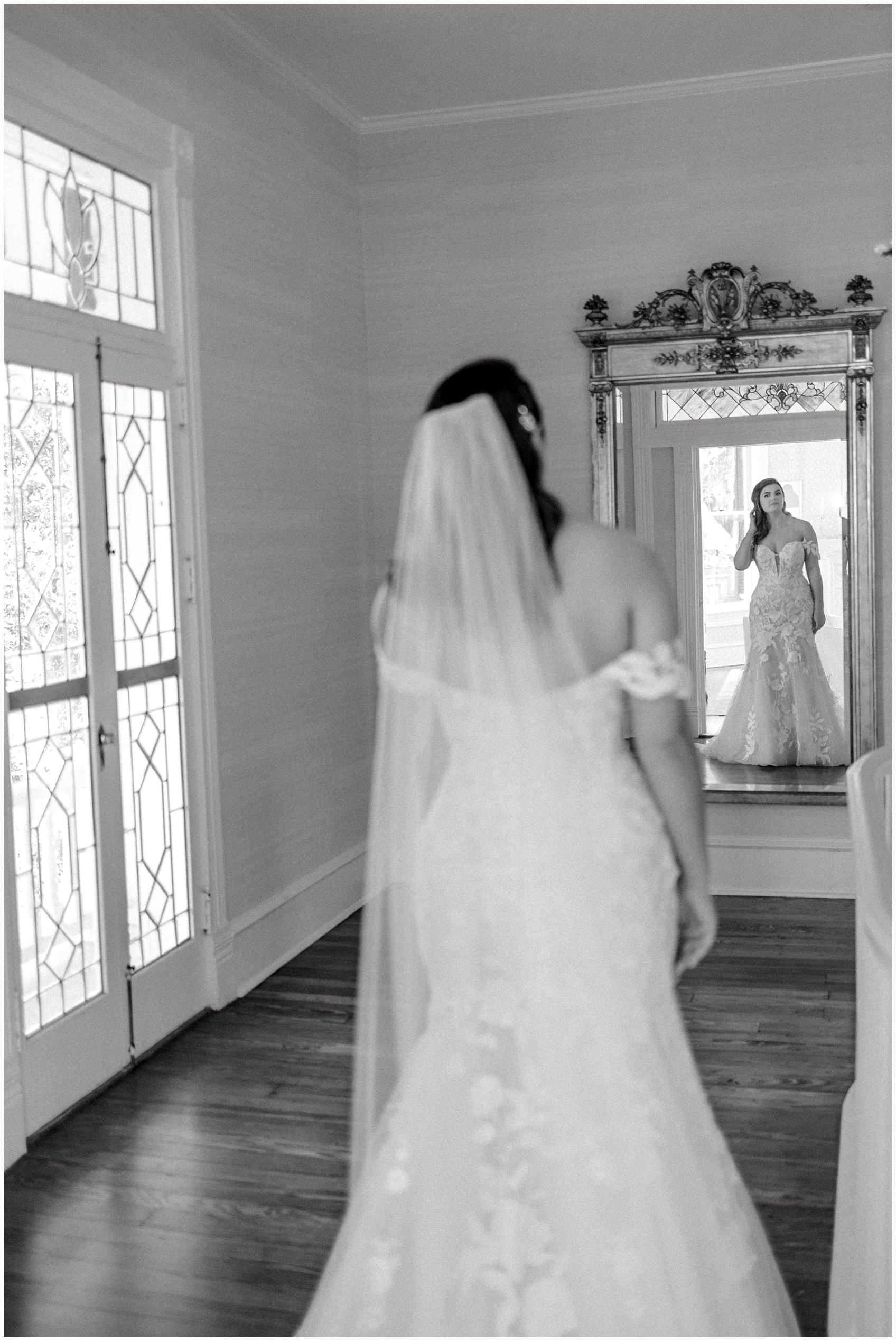 Woodbine Mansion Spring Bridal wedding Photos by Allison Jeffers Photography 0011