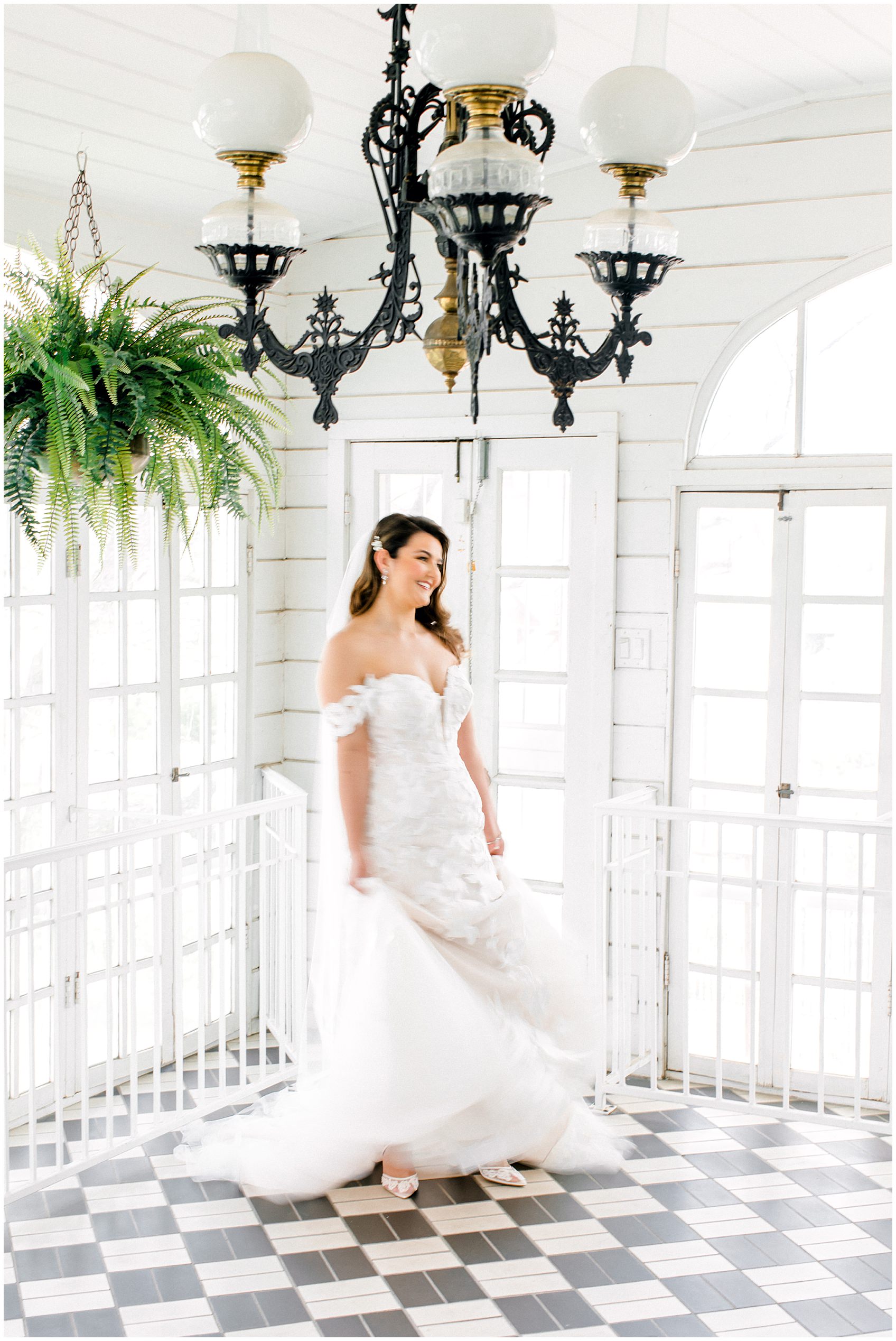 Woodbine Mansion Spring Bridal wedding Photos by Allison Jeffers Photography 0013