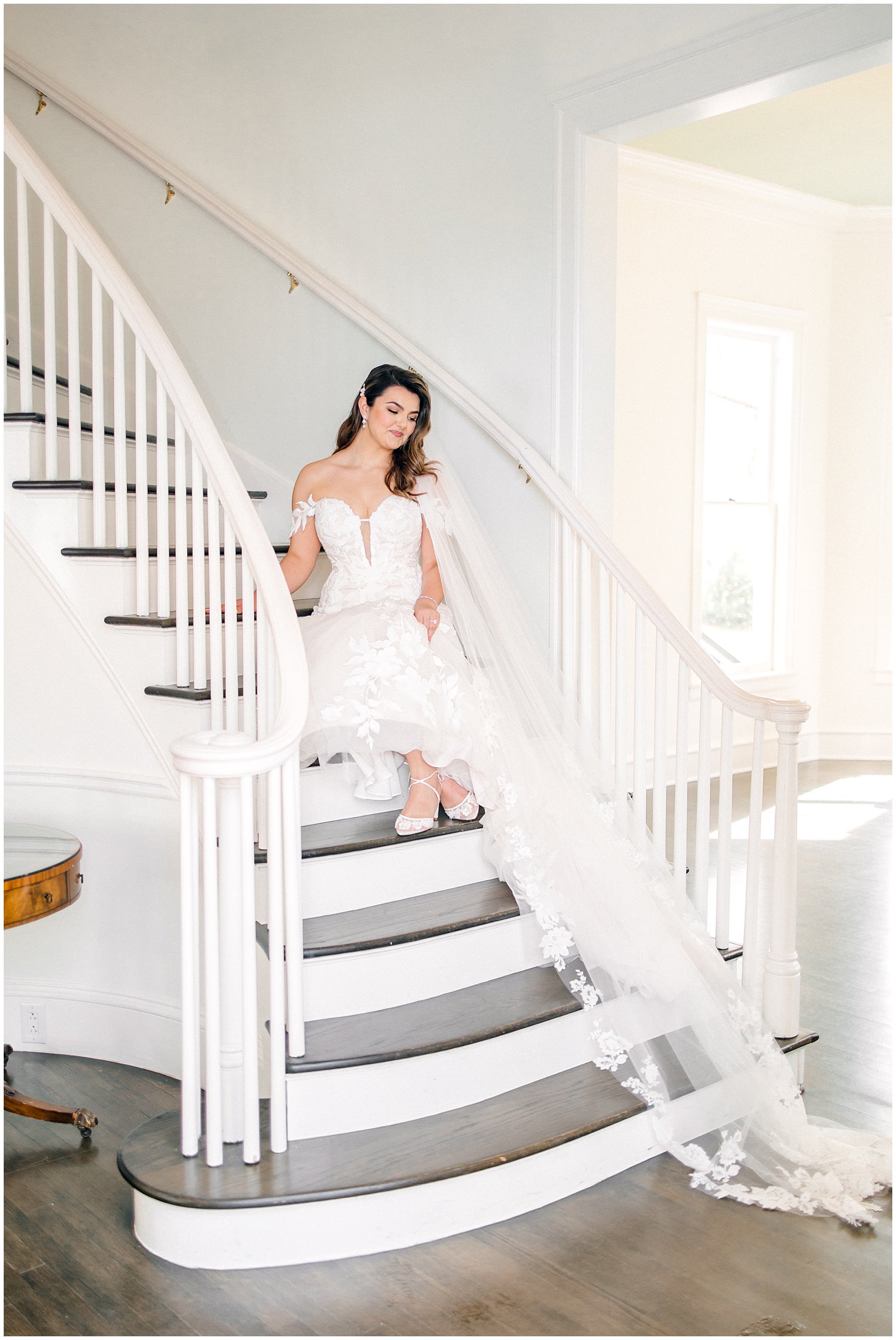 Woodbine Mansion Spring Bridal wedding Photos by Allison Jeffers Photography 0016